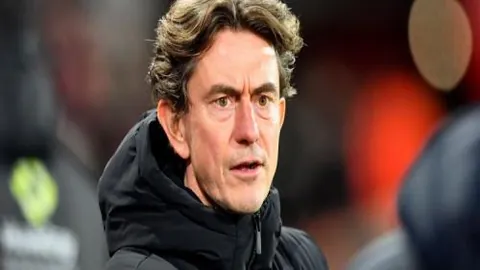 哈尔滨亚冬会短道速滑首日，中国选手全线晋级成功